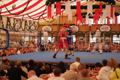 der_charivari_sonntag_mit_boxen_am_vormittag_12_20100912_1051757893