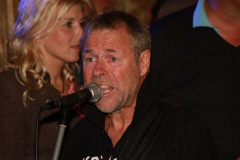 bussi_bussi_stadlparty_mit_d_piloten_band_13_20120916_1697170861