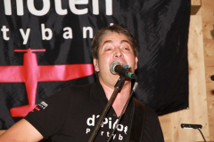 bussi_bussi_stadlparty_mit_d_piloten_band_4_20120916_2072163025