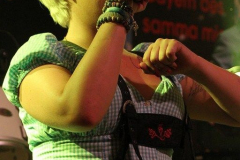 asuper_wiesn_stimmung_mit_der_rockigen_partyband_muenchner_gschichten_11_20120911_1306866490