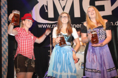 asuper_wiesn_stimmung_mit_der_rockigen_partyband_muenchner_gschichten_22_20120911_1111179003