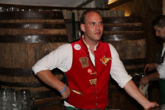 asuper_wiesn_stimmung_mit_der_rockigen_partyband_muenchner_gschichten_4_20120911_1831220910