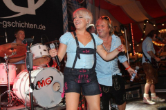 asuper_wiesn_stimmung_mit_der_rockigen_partyband_muenchner_gschichten_9_20120911_1389644092