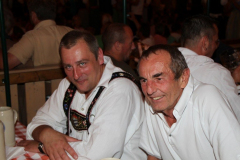 asuper_wiesn_stimmung_mit_der_rockigen_partyband_muenchner_gschichten_9_20120911_1795899222