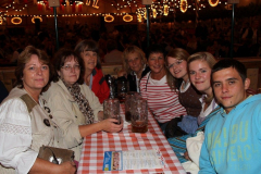 herbstfeststimmung_mit_der_bayrischen_kultkapelle_14_hoibe_10_20120912_1790015072