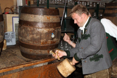 herbstfeststimmung_mit_der_bayrischen_kultkapelle_14_hoibe_11_20120912_1437154401