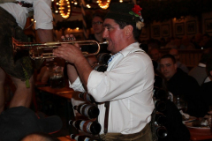 herbstfeststimmung_mit_der_bayrischen_kultkapelle_14_hoibe_17_20120912_1425092804