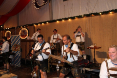 herbstfeststimmung_mit_der_bayrischen_kultkapelle_14_hoibe_19_20120912_1626964211