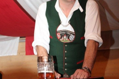 herbstfeststimmung_mit_der_bayrischen_kultkapelle_14_hoibe_1_20120912_1478531720
