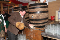 herbstfeststimmung_mit_der_bayrischen_kultkapelle_14_hoibe_21_20120912_1359415470