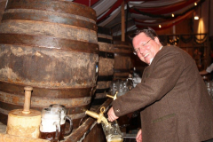 herbstfeststimmung_mit_der_bayrischen_kultkapelle_14_hoibe_21_20120912_1838970441