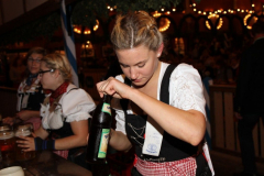 herbstfeststimmung_mit_der_bayrischen_kultkapelle_14_hoibe_22_20120912_1990726074