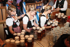 herbstfeststimmung_mit_der_bayrischen_kultkapelle_14_hoibe_23_20120912_1031617962
