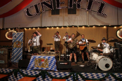 herbstfeststimmung_mit_der_bayrischen_kultkapelle_14_hoibe_4_20120912_1473667523