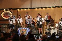 herbstfeststimmung_mit_der_bayrischen_kultkapelle_14_hoibe_4_20120912_2059582857