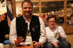 herbstfeststimmung_mit_der_bayrischen_kultkapelle_14_hoibe_4_20120912_2093788598