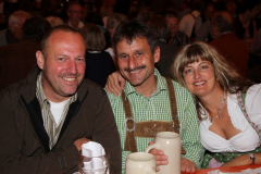 herbstfeststimmung_mit_der_bayrischen_kultkapelle_14_hoibe_7_20120912_1255302146