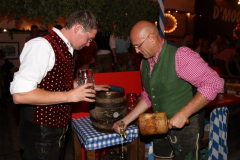 super_wiesnstimmung_mit_der_topbband_d_moosner_15_20120909_1175418237
