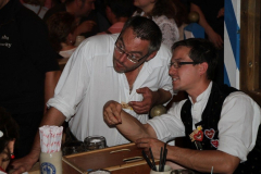 super_wiesnstimmung_mit_der_topbband_d_moosner_15_20120909_1193810073