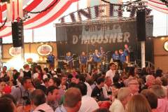 super_wiesnstimmung_mit_der_topbband_d_moosner_15_20120909_1233032681
