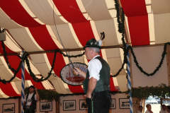 wiesennachmittag_mit_volkstanz_im_uff_11_20120909_1596681142