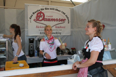 wiesennachmittag_mit_volkstanz_im_uff_12_20120909_1682447295