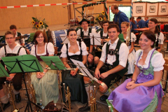 wiesennachmittag_mit_volkstanz_im_uff_13_20120909_1349338439