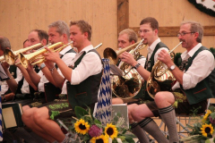 wiesennachmittag_mit_volkstanz_im_uff_15_20120909_1096159358