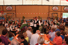 wiesennachmittag_mit_volkstanz_im_uff_15_20120909_1531886443
