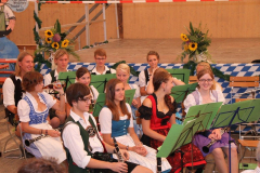 wiesennachmittag_mit_volkstanz_im_uff_16_20120909_1494108819