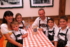 wiesennachmittag_mit_volkstanz_im_uff_19_20120909_1575116831