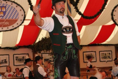 wiesennachmittag_mit_volkstanz_im_uff_2_20120909_2012940027