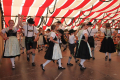 wiesennachmittag_mit_volkstanz_im_uff_3_20120909_1547567985