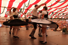 wiesennachmittag_mit_volkstanz_im_uff_4_20120909_1649813420
