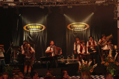 wiesn_stimmung_mit_der_oktoberfestband_simmisamma_11_20120915_1578757978