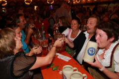 wiesn_stimmung_mit_der_oktoberfestband_simmisamma_18_20120915_1244010790