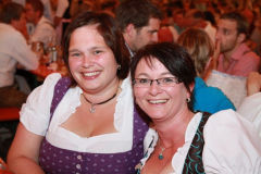 wiesn_stimmung_mit_der_oktoberfestband_simmisamma_20_20120915_1091369218