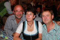 wiesn_stimmung_mit_der_oktoberfestband_simmisamma_22_20120915_1888380670