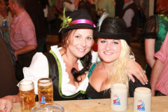 wiesn_stimmung_mit_der_oktoberfestband_simmisamma_2_20120915_1463485670