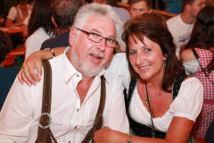 wiesn_stimmung_mit_der_oktoberfestband_simmisamma_4_20120915_1815259898