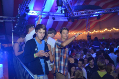 neonparty_89_20130921_1184427435