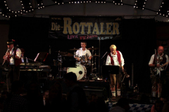 anstich_und_stimmung_mit_den_rottalern_20130914_1449999039