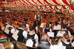 bayerischer_nachmittag_und_trachtenkapelle_ramsau_20130915_1735709273