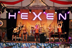 volksfeststimmung_mit_den_isartaler_hexen_20130919_1532253989