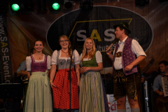 1_dirndl_und_burschenversteigerung_55_20130920_1316833356