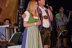 1_dirndl_und_burschenversteigerung_60_20130920_1581014116