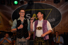 1_dirndl_und_burschenversteigerung_69_20130920_1101215717