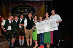 dirndl_und_burschen_versteigerung_in_der_b12-arena_264_20140919_2045672916