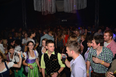 neon-party_in_der_b12-arena_20140921_1505008143