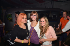 neon-party_in_der_b12-arena_34_20140921_1431103261